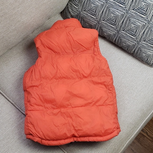 Gap Kids reversible puffer vest - Picture 4 of 8